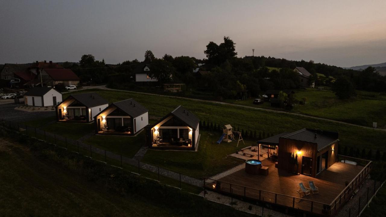 Tulichatki Domki Caloroczne Tarnawa Dolna  Exterior foto